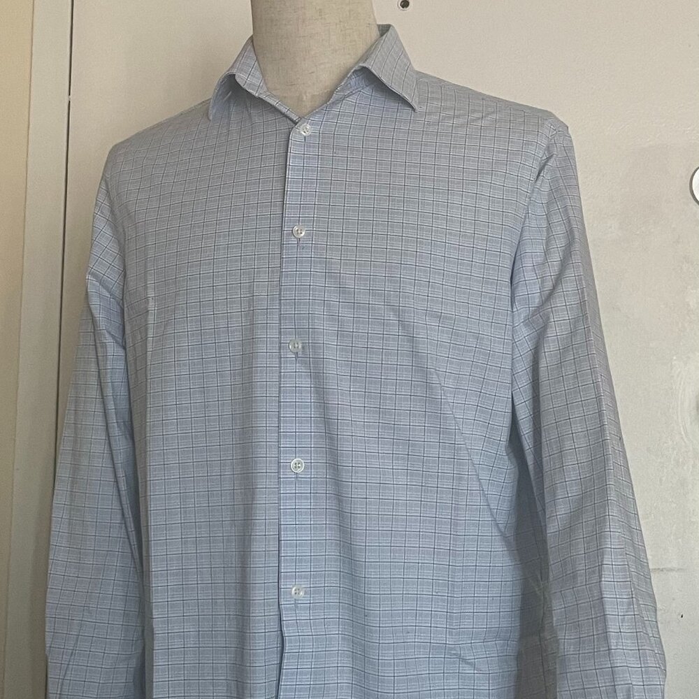 Michael Kors Men’s Light Blue Button-Down Shirt 15.5 Regular Fit 32x33